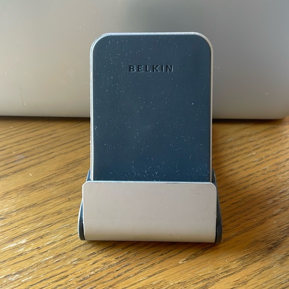 belkin Other - Belkin FlipBlade Stand for iPad or Cellphones